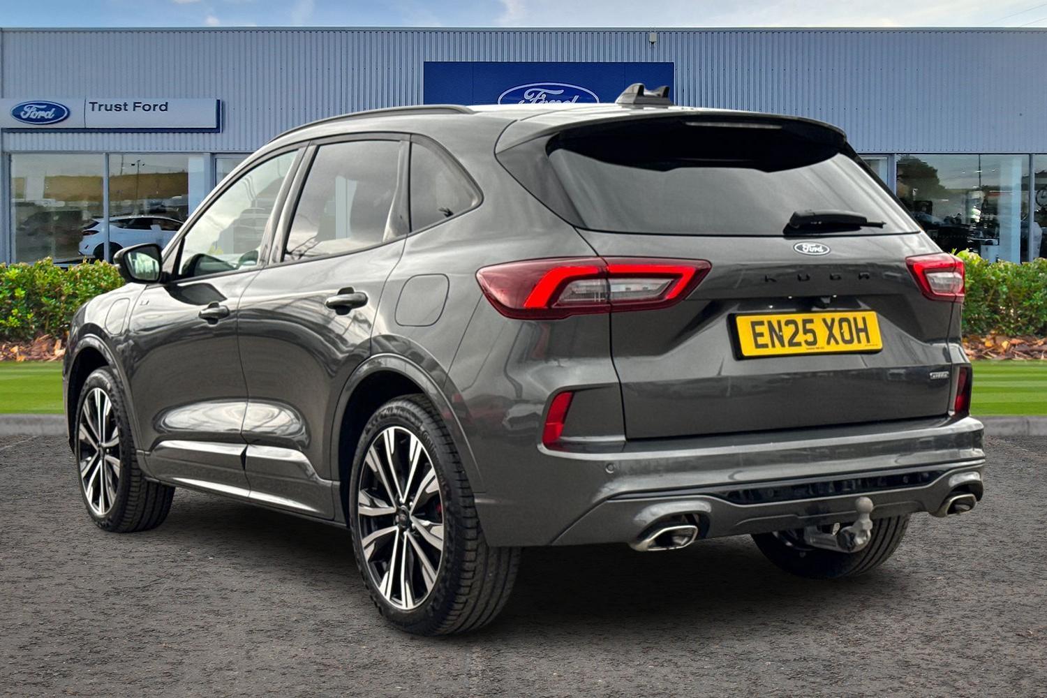 Ford KUGA Photo 1