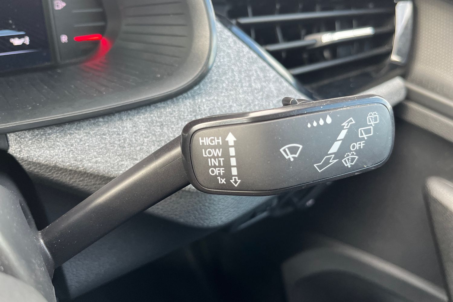 Skoda KAMIQ Photo 14