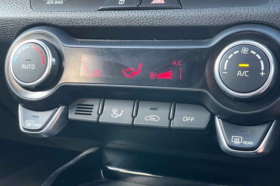 Kia Stonic Photo autoimg-a34e56ba3732f16df655aeef3f373e5408ccf612.jpg