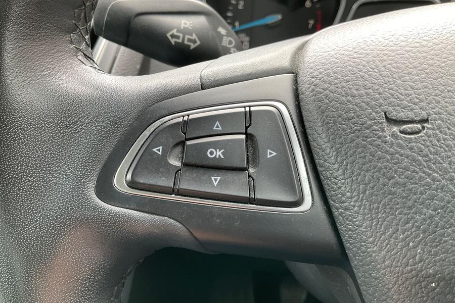 Ford Focus Photo autoimg-a3553fd4f664304c6957e8dc085d1b8033f9c38f.jpg