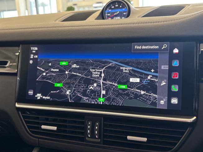 PORSCHE Cayenne Photo 32