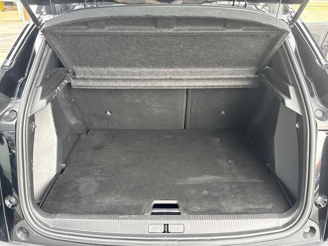 PEUGEOT 2008 Photo 12