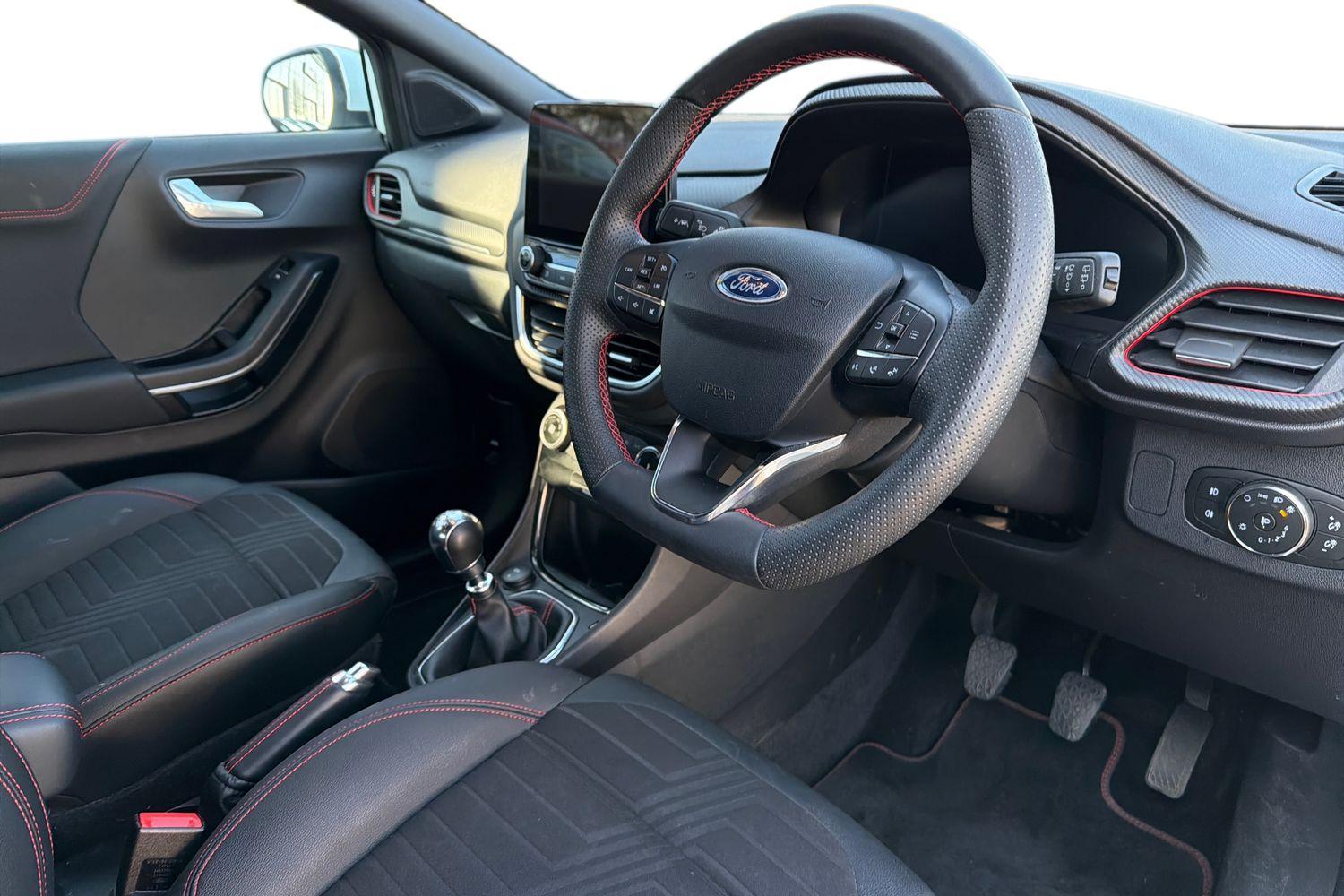 Ford PUMA Photo 8