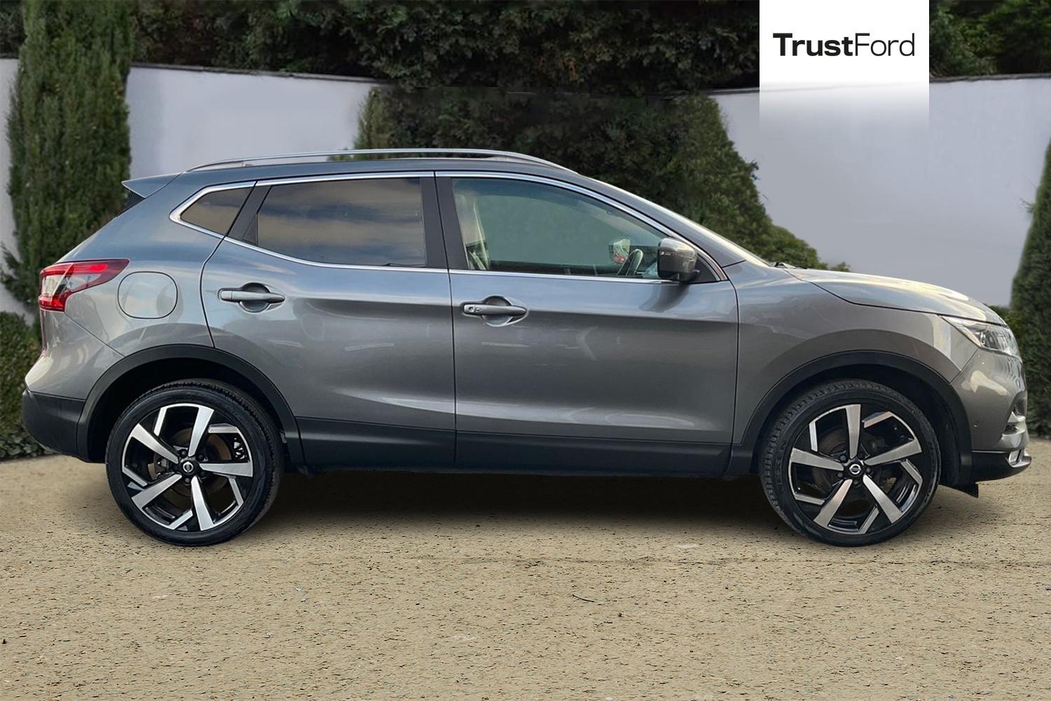 Nissan Qashqai Photo 2