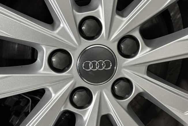 AUDI Q3 Photo 33