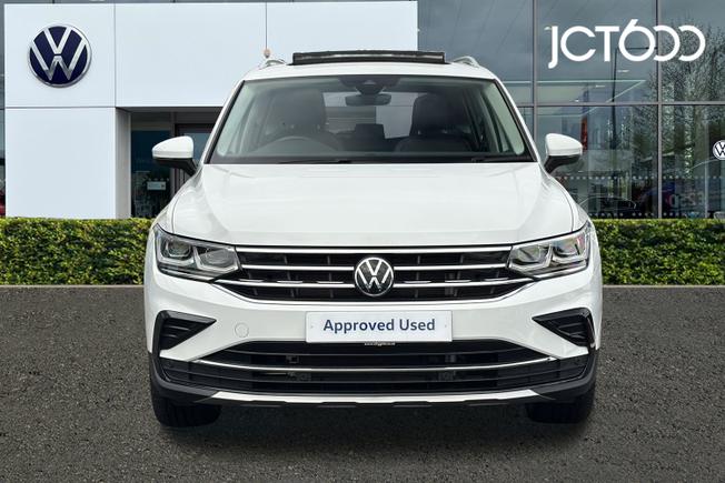 VOLKSWAGEN Tiguan Photo 8