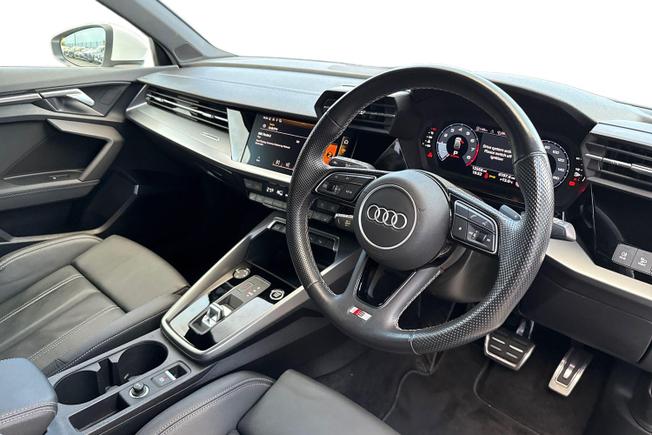 AUDI A3 Photo 7