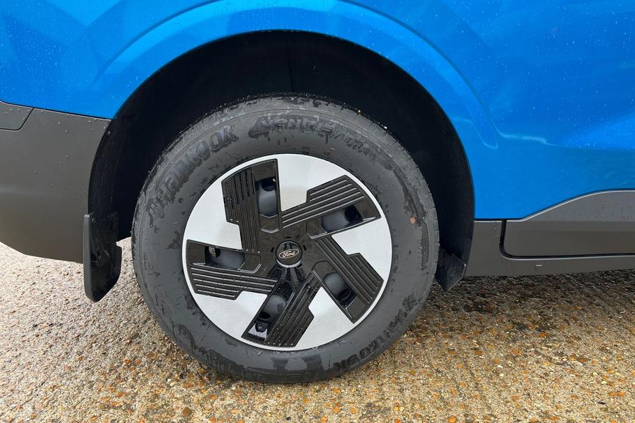 Used Ford E-TRANSIT COURIER LA75RDZ 40