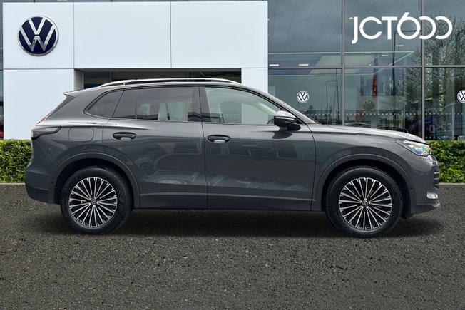 Volkswagen Tiguan Photo 4
