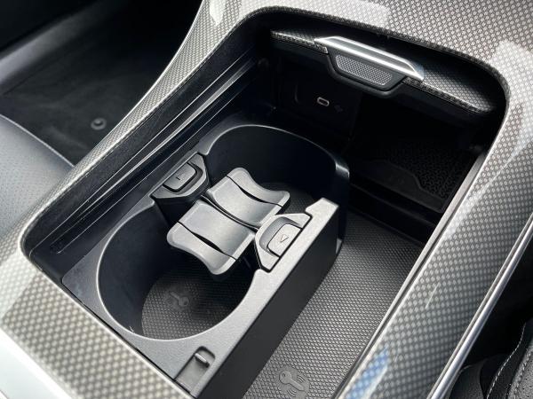 Mercedes-Benz C Class Photo autoimg-a36ba5e479b41051a4448fdfdf935de6ff88c7b7.jpg