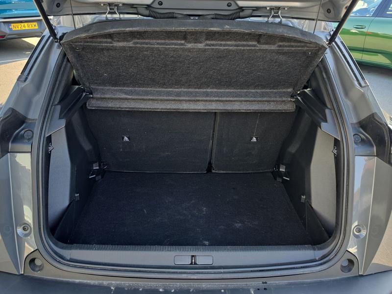 Used Peugeot 2008 KM25UPP 18