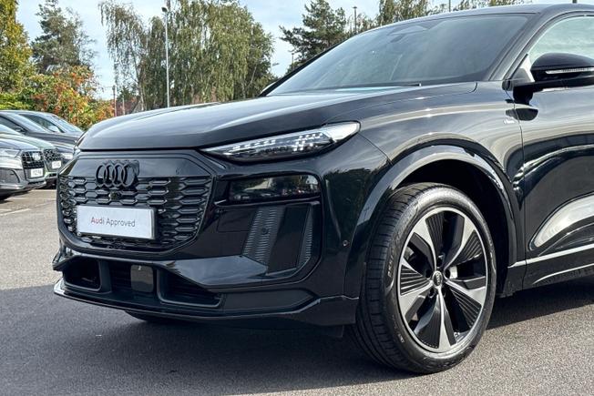AUDI Q6 E-Tron Photo 21