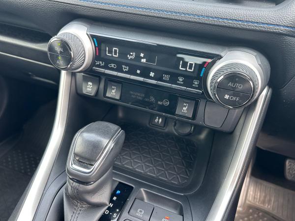 Toyota RAV4 Photo autoimg-a3709d95e996adcd3a5f994a33466b13fe00a5bd.jpg
