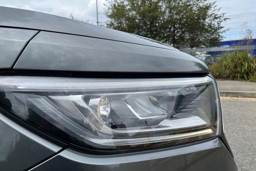 Ford TRANSIT CONNECT Photo autoimg-a3767ce7b91175cbd2a0396c840f38cf3ae7091e.jpg