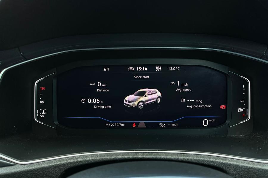 Volkswagen T-ROC Photo autoimg-a376d7228c92bd7bee0c232a201e03f73675bef8.jpg