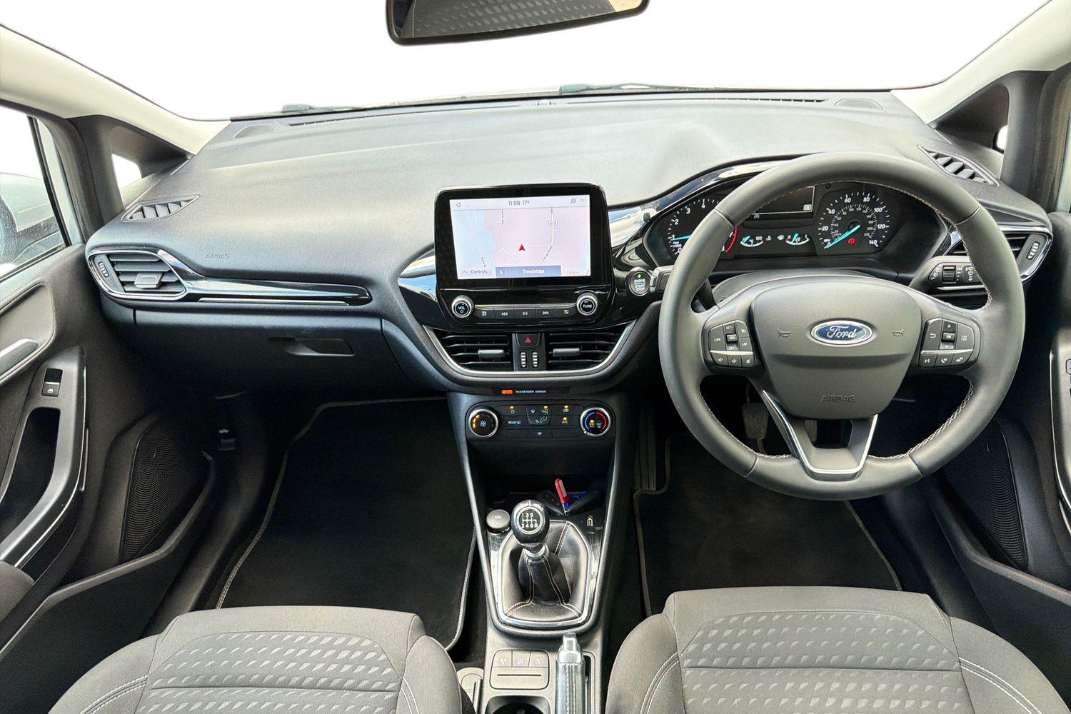 Ford FIESTA Photo 9
