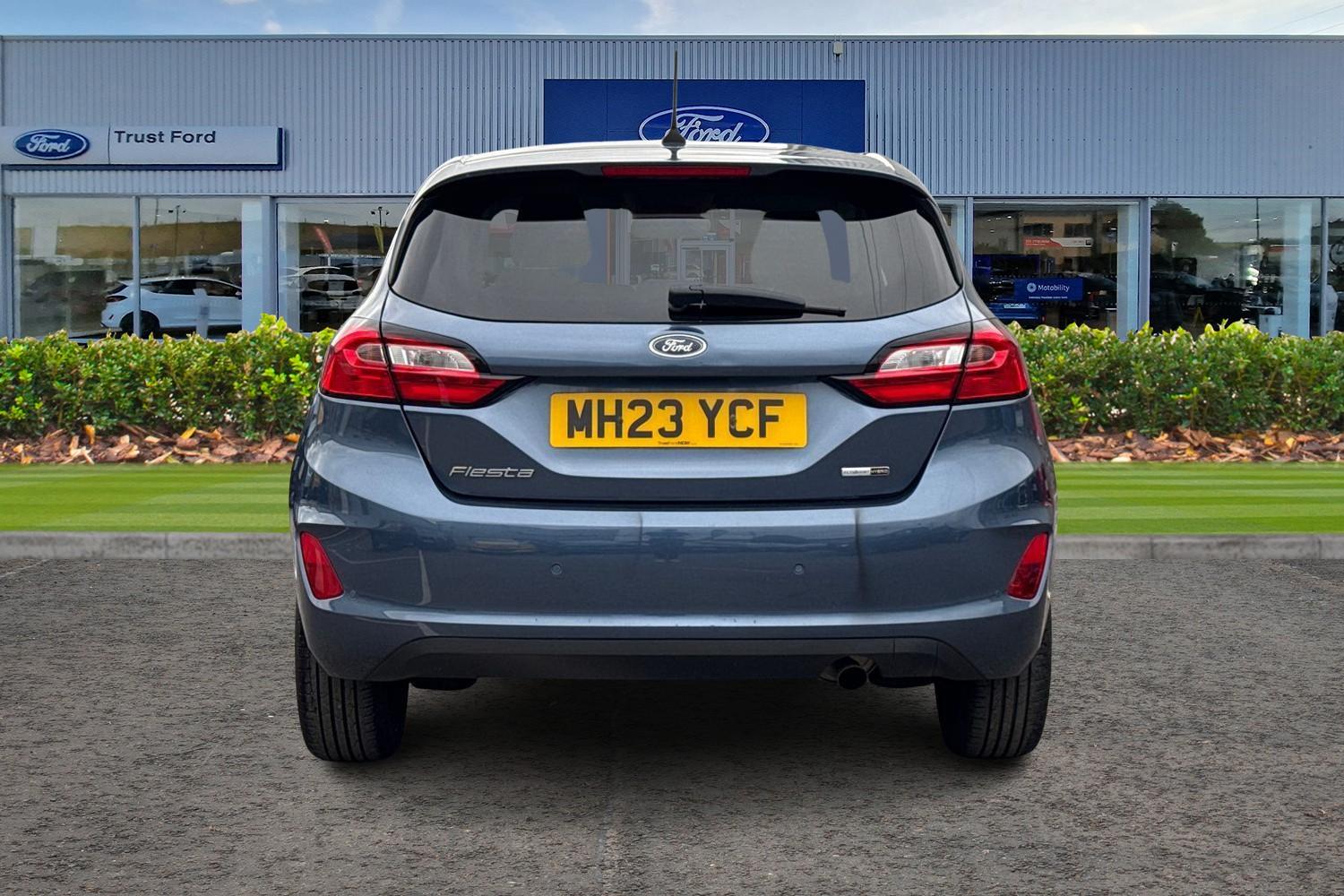Ford FIESTA Photo 6