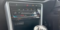 Volkswagen T-roc Photo 13