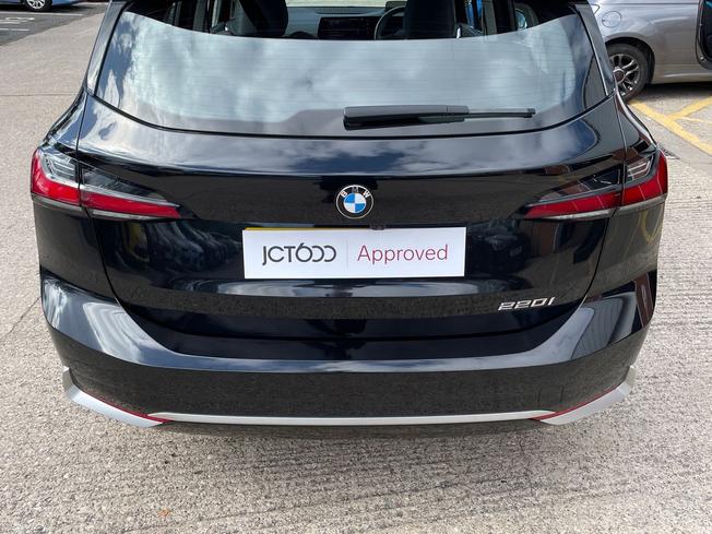 BMW 2 Series Active Tourer Photo 24
