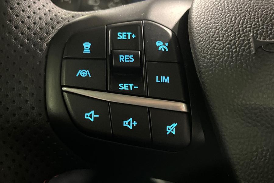 Ford KUGA Photo autoimg-a37a7f85083009ad645d62c3a6f14295b4b70327.jpg