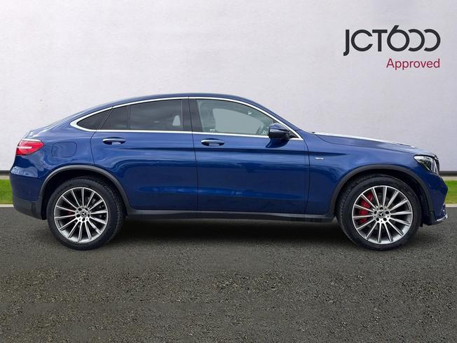 MERCEDES-BENZ GLC Photo 4
