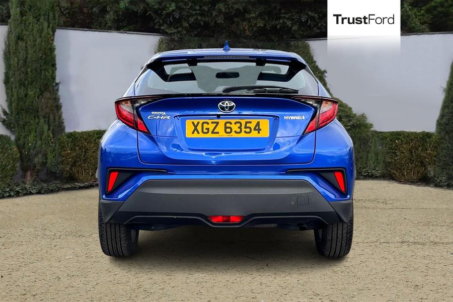Toyota C-HR Photo autoimg-a37c3bf7d05f34671d21dfac6d096a99b93a3ed1.jpg