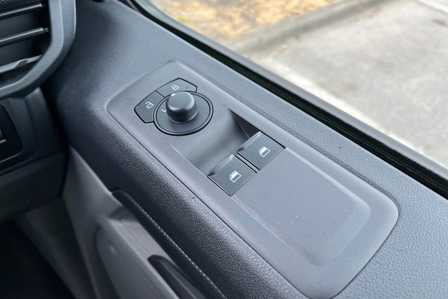 Used FORD E-TRANSIT CUSTOM HT74EJG 39