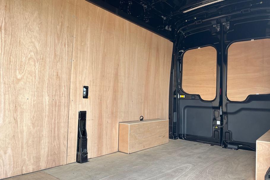 Used Ford TRANSIT WV26YCX 4