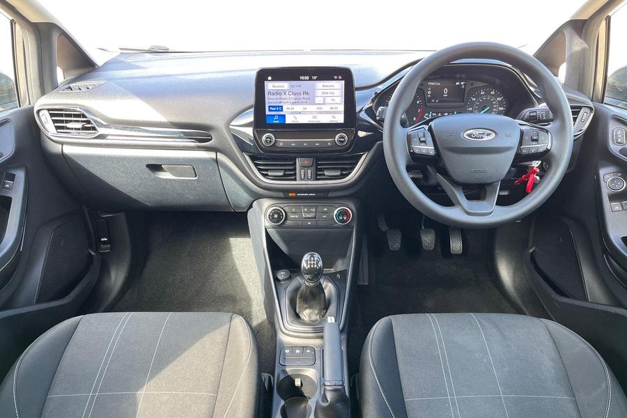 Ford Fiesta Photo autoimg-a37f2ec0bcc4520a5533d0451461c579f438f019.jpg
