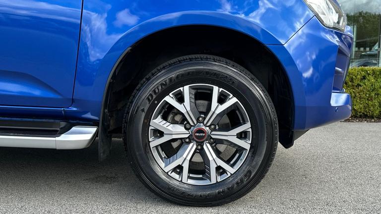 Used Isuzu D-Max WK74XBL 8