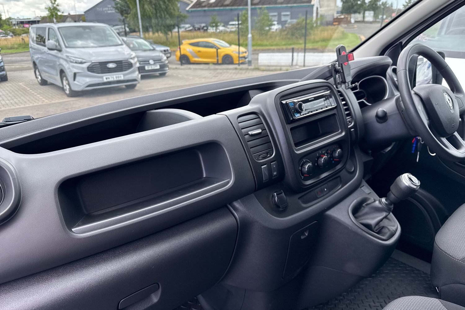 Renault TRAFIC Photo 33