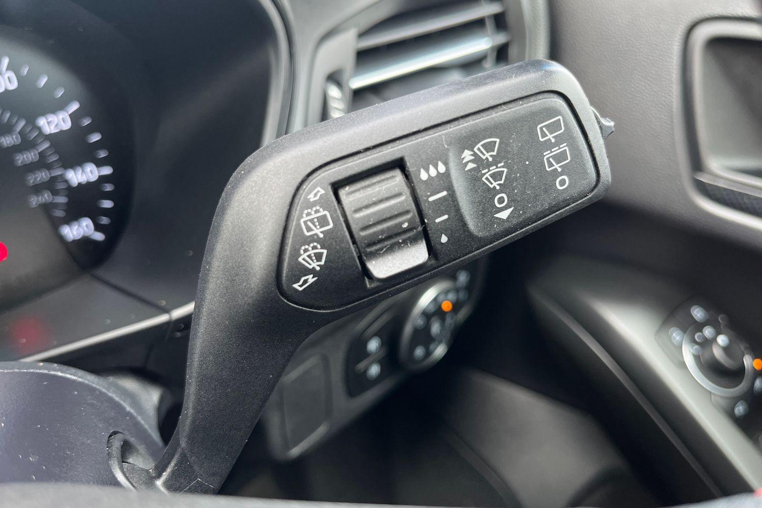 Ford FOCUS Photo 14