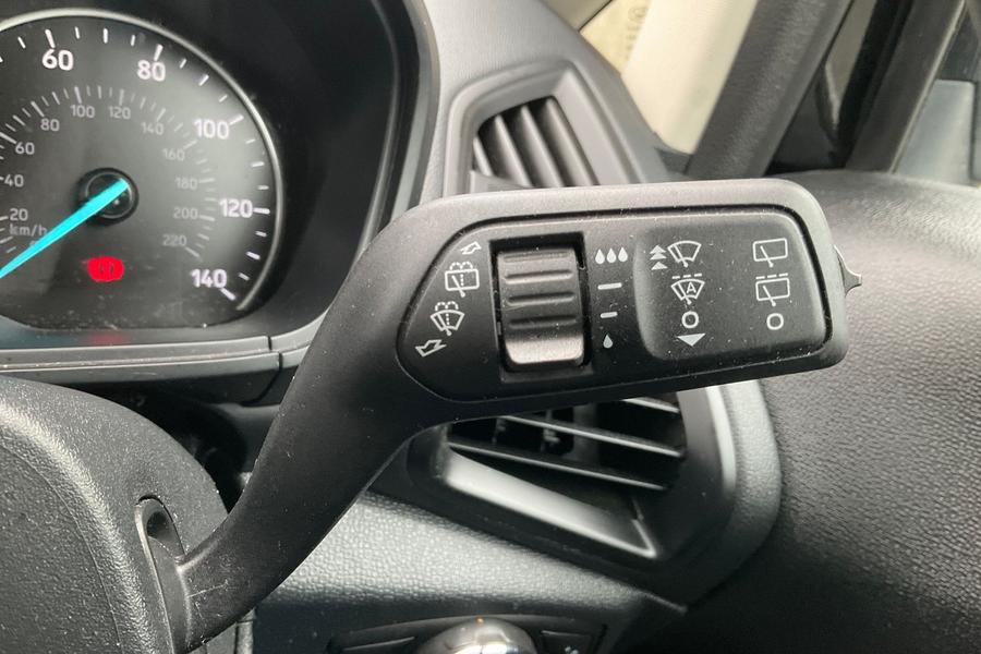 Ford ECOSPORT Photo autoimg-a383d2cfa6c1c0dbe74d793f259a3ba9d4d79446.jpg