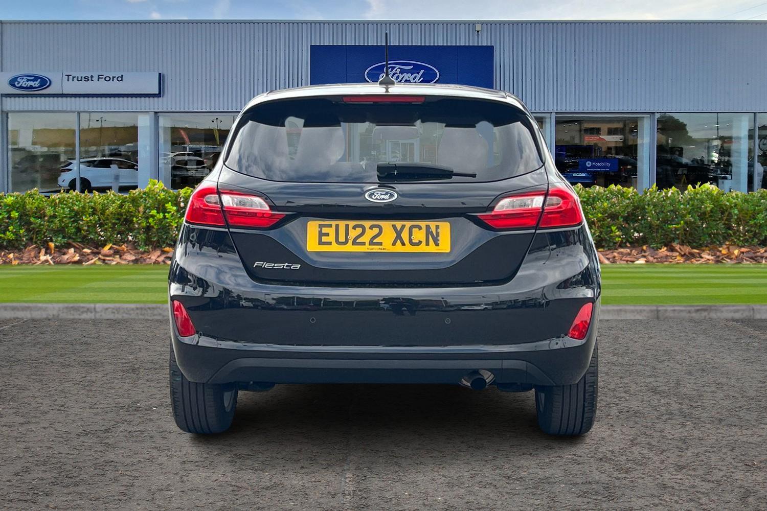 Ford FIESTA Photo 6