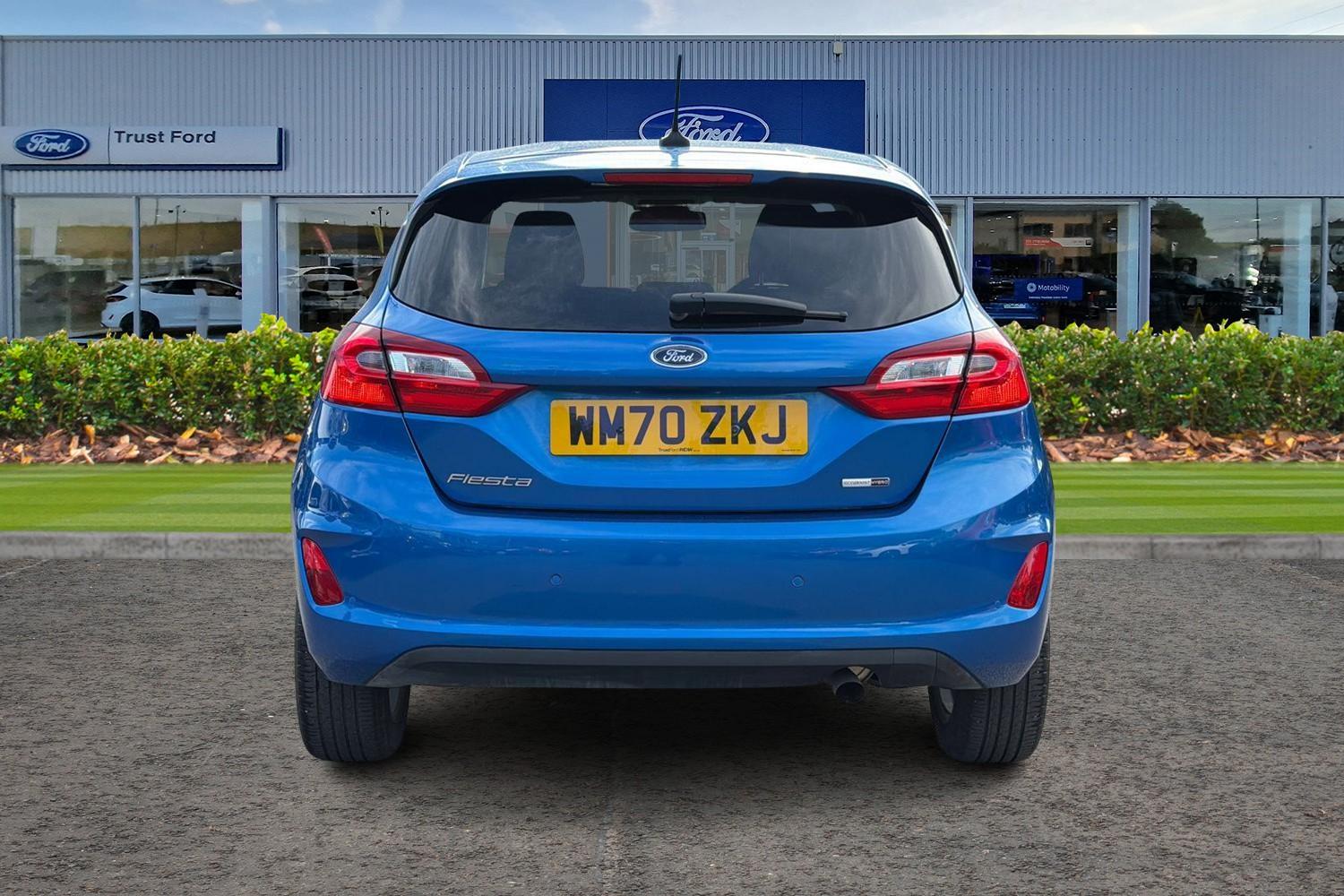 Ford FIESTA Photo 6
