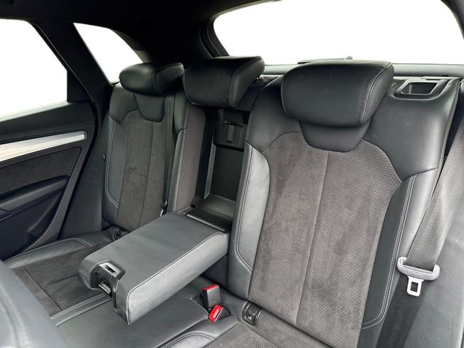 AUDI Q5 Photo 9