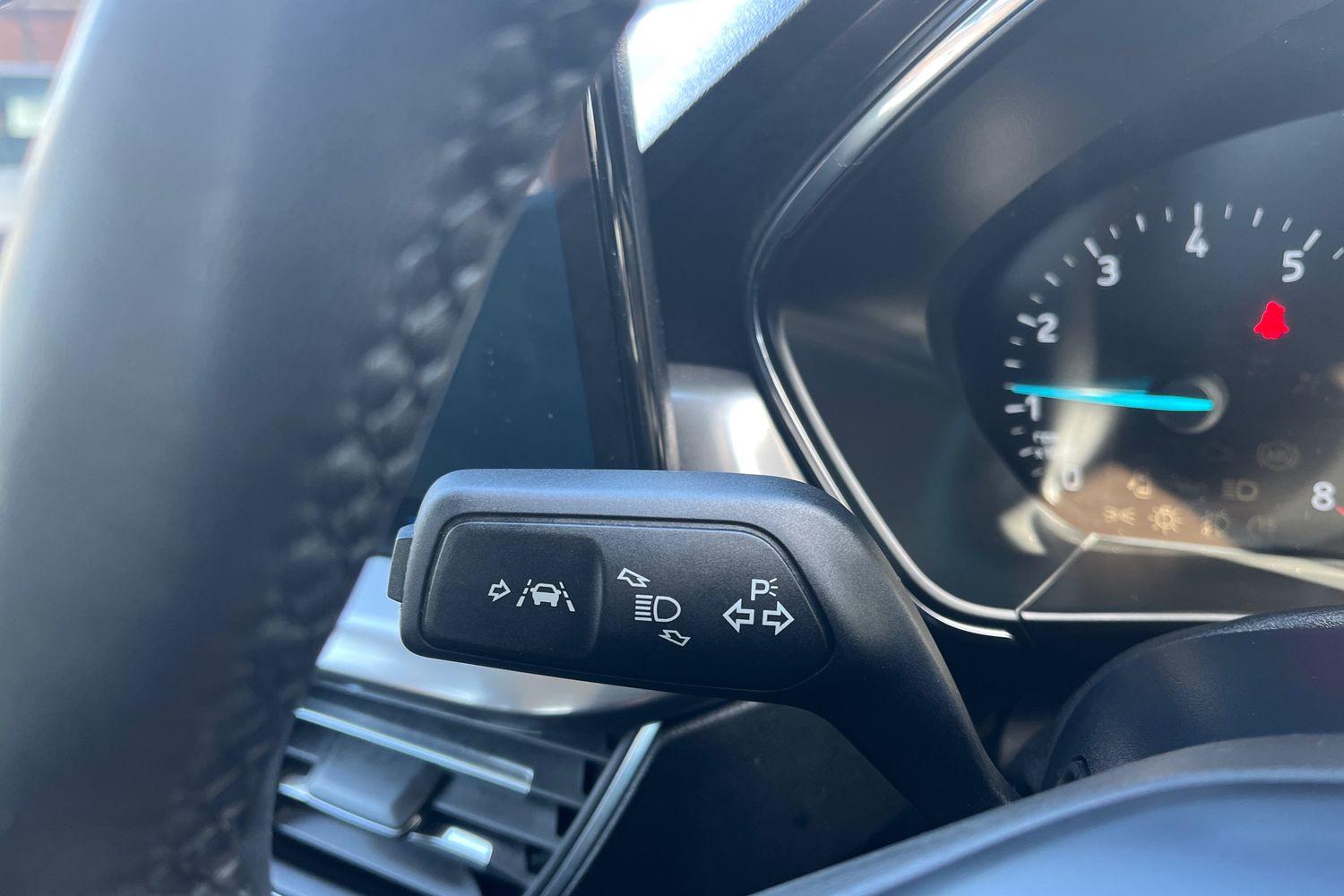 Ford FOCUS Photo 13