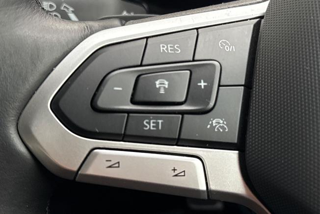 VOLKSWAGEN Polo Photo 16
