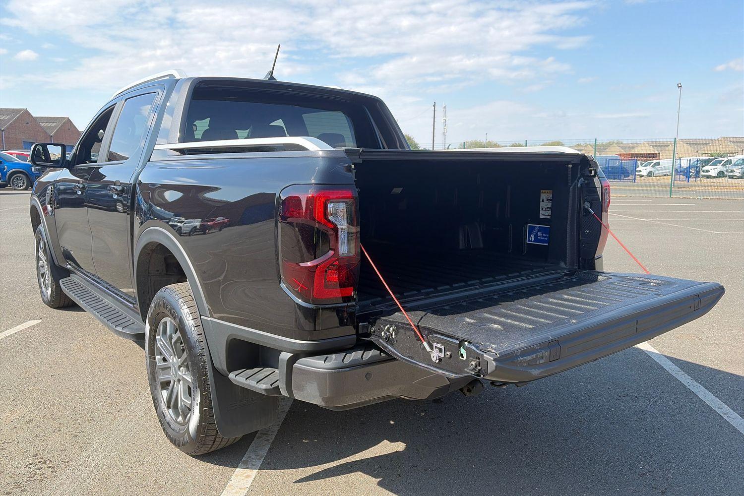 Ford RANGER Photo 4