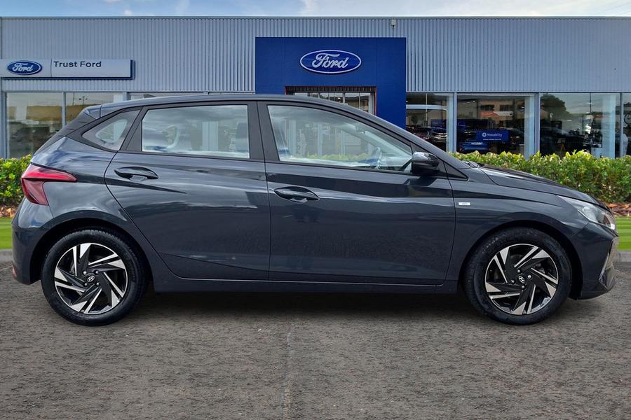 Hyundai i20 Photo autoimg-a393d10011b992268797eb2121738f337f2bcb45.jpg