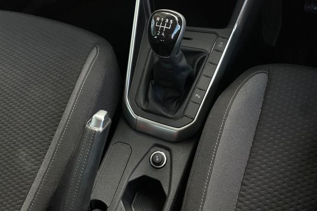 VOLKSWAGEN Polo Photo 23