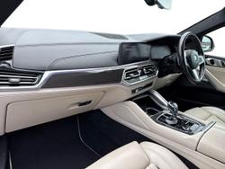 BMW X6 Photo 2