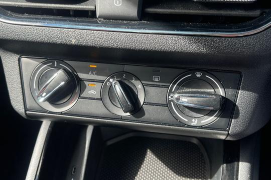 Skoda Kamiq Photo autoimg-a3960cb908fb451f3ba1b7cdb55207dea1cd3f36.jpg