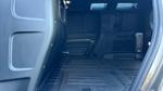 Land Rover Defender Photo 3
