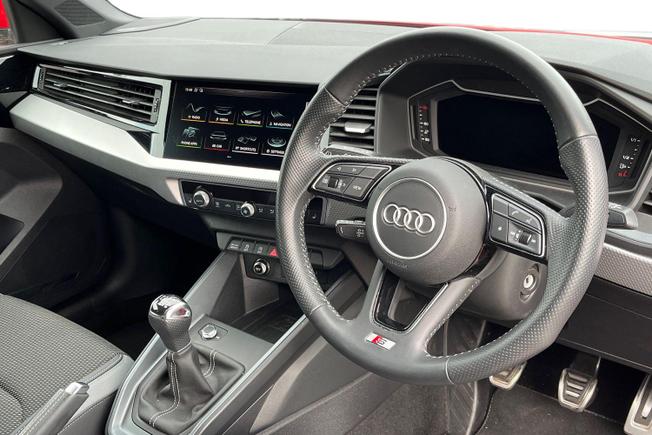 AUDI A1 Photo 6