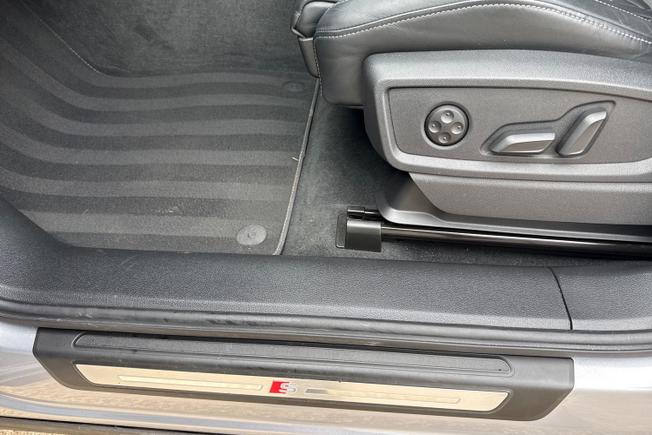 AUDI Q5 Photo 53