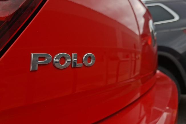 VOLKSWAGEN Polo Photo 23