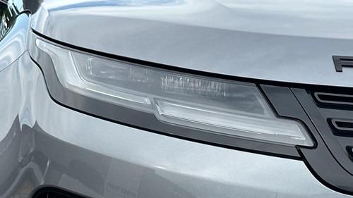 Land Rover Range Rover Evoque Photo autoimg-a3a84dd41ece40f3cbc73e0e9fc5790aec74b4f1.jpg