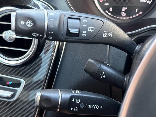 Mercedes-Benz GLC Photo 52