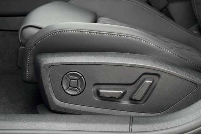 AUDI  A5 Saloon Photo 22